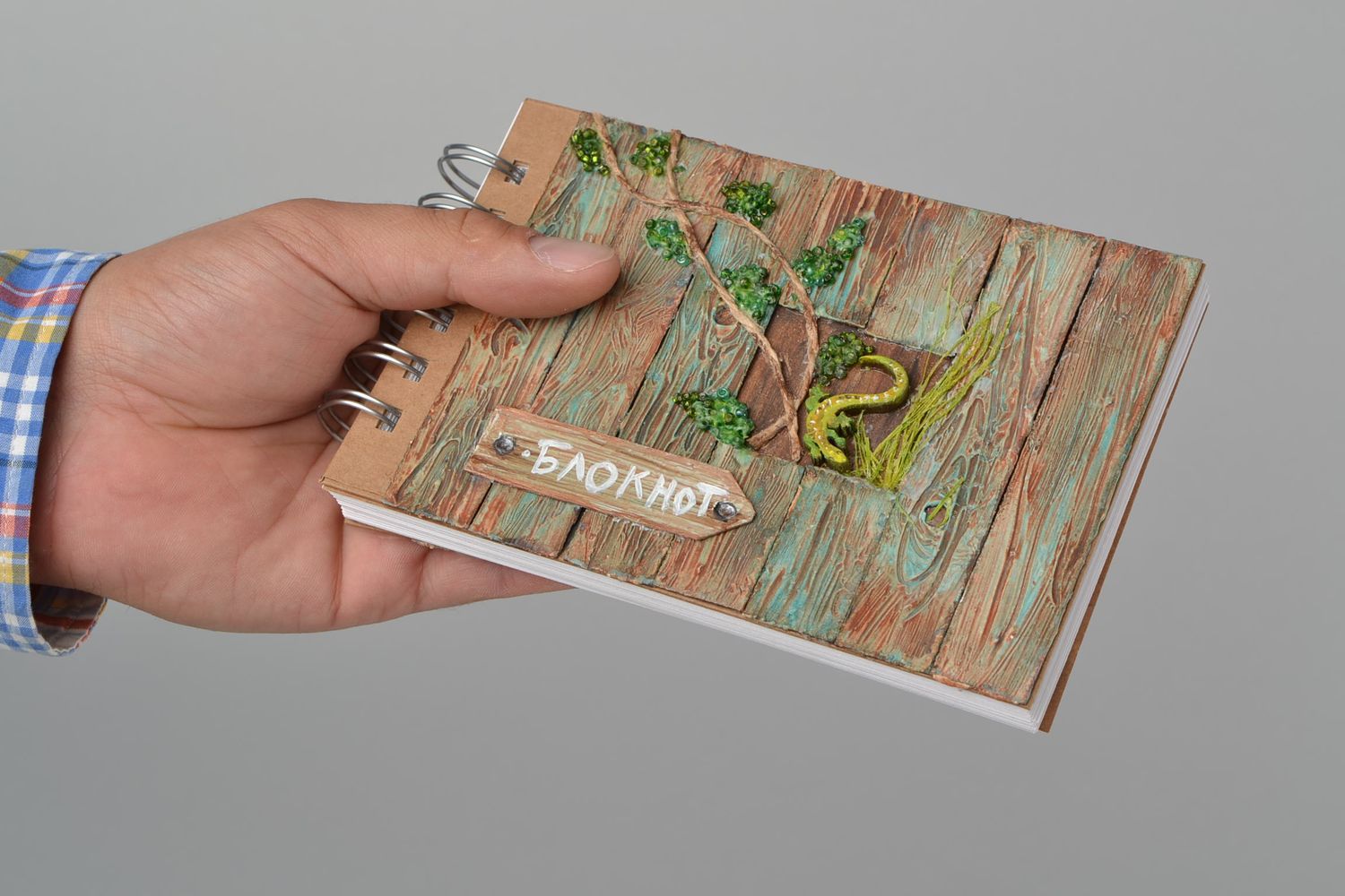 Beautiful handcrafted notebook with spring 90 sheets with cardboard cover photo 2