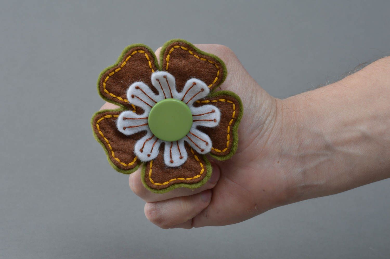 Handmade large designer felt brooch with green brown and white flower  photo 4