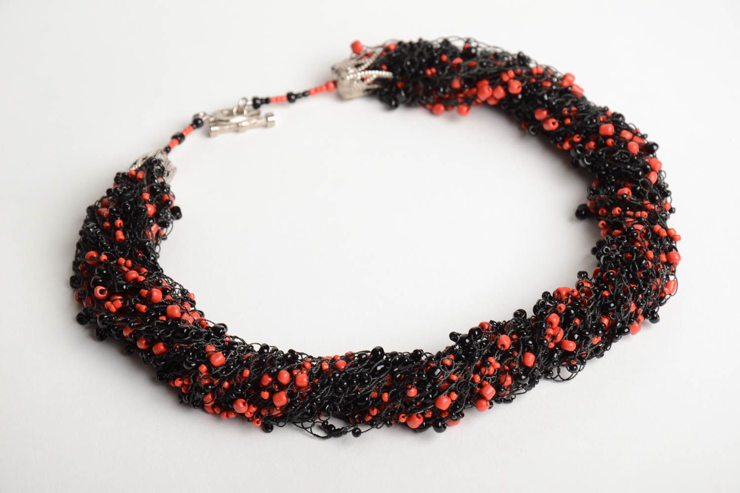 Handmade volume airy expressive necklace crocheted of red and black Czech beads photo 3
