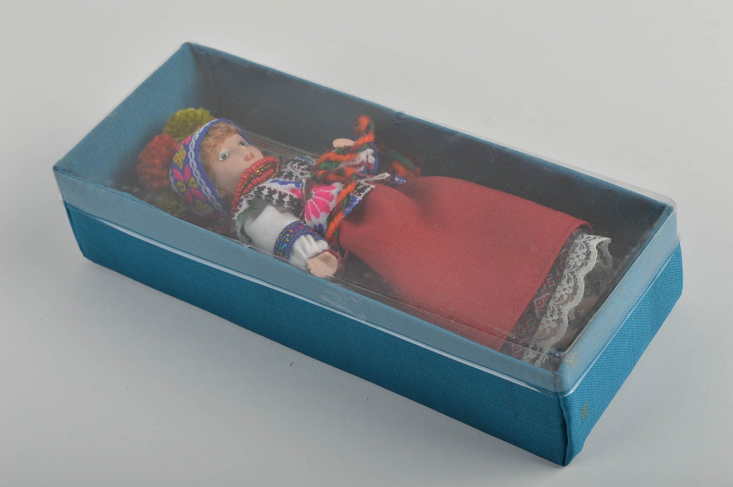 Авторская кукла игрушка ручной работы фарфоровая кукла в народном наряде фото 5