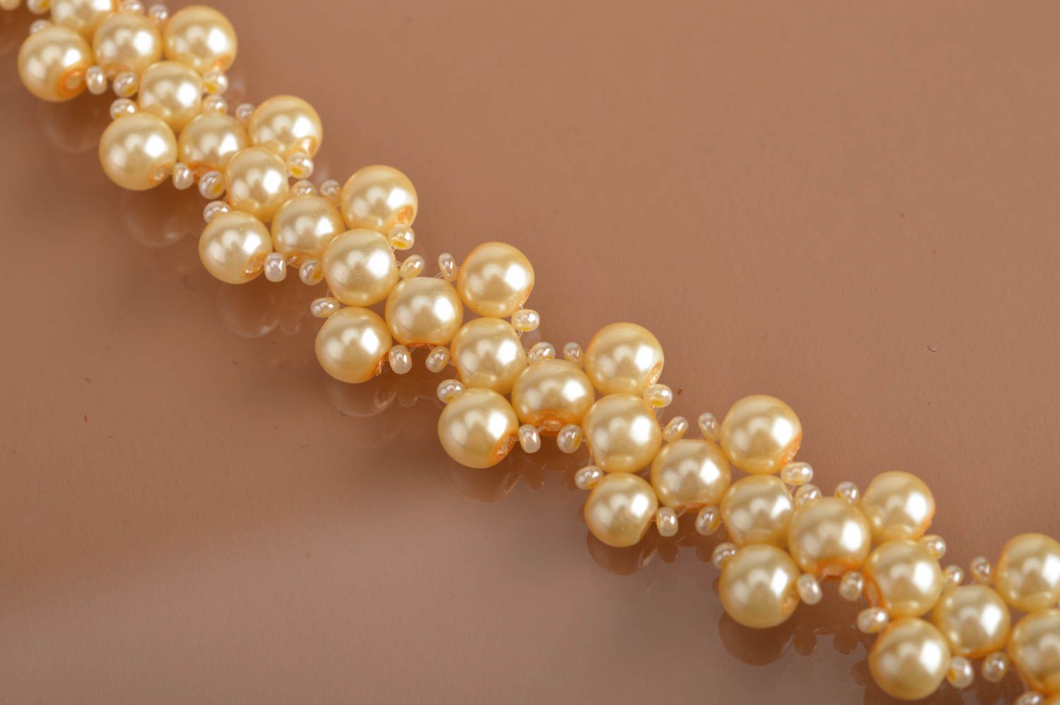 Handgemachtes gelbes Collier aus Keramik Perlen und Glasperlen für Frauen foto 5