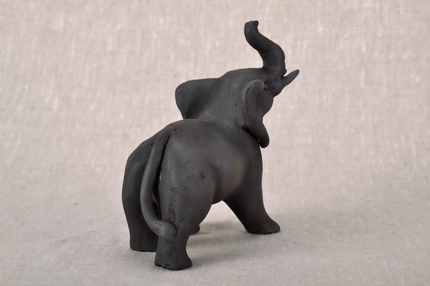 Statuette en céramique éléphant faite main photo 4