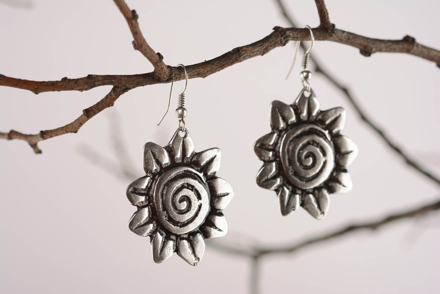 Earrings made of metal Sunflowers photo 1