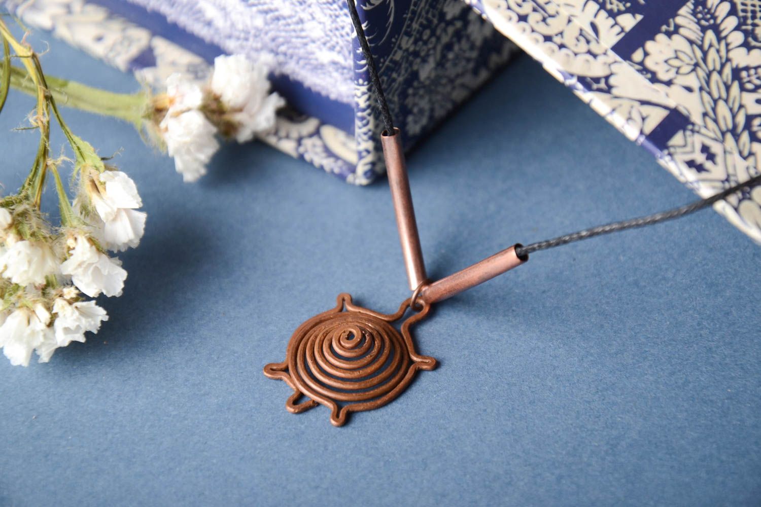 Stylish jewelry handmade copper pendant wire wrap pendant elegant jewelry photo 1