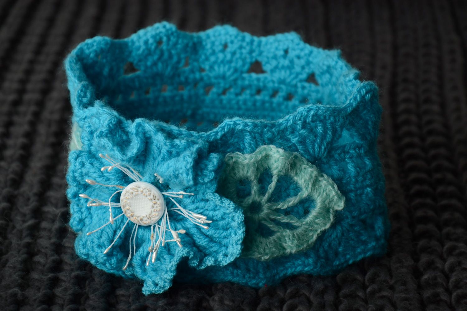 Bandeau pour cheveux bébé tricoté au crochet coton et acrylique fait main bleu  photo 1