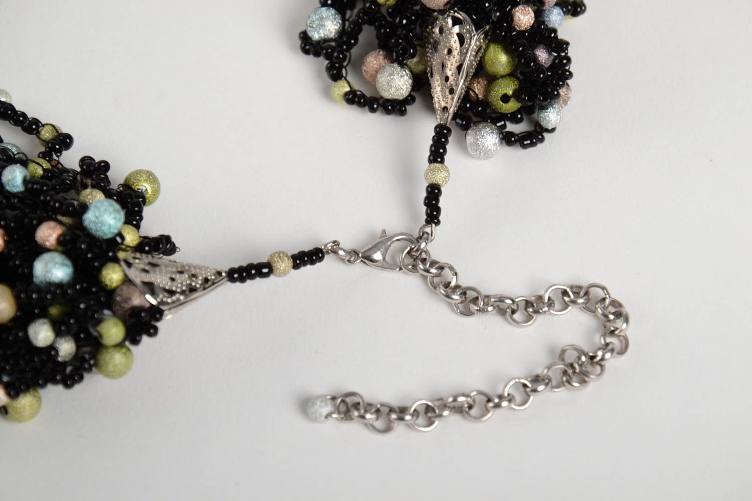 Handgefertigt Collier Halskette Accessoire für Frauen Schmuck aus Rocailles  foto 3