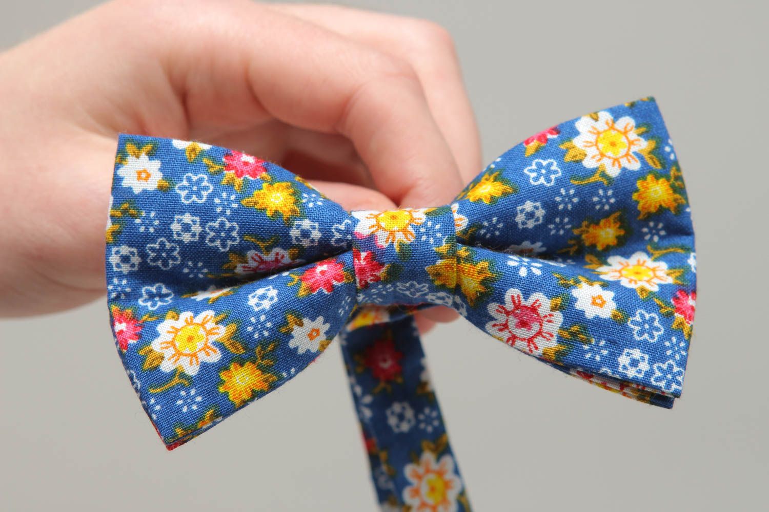 Motley cotton bow tie photo 4