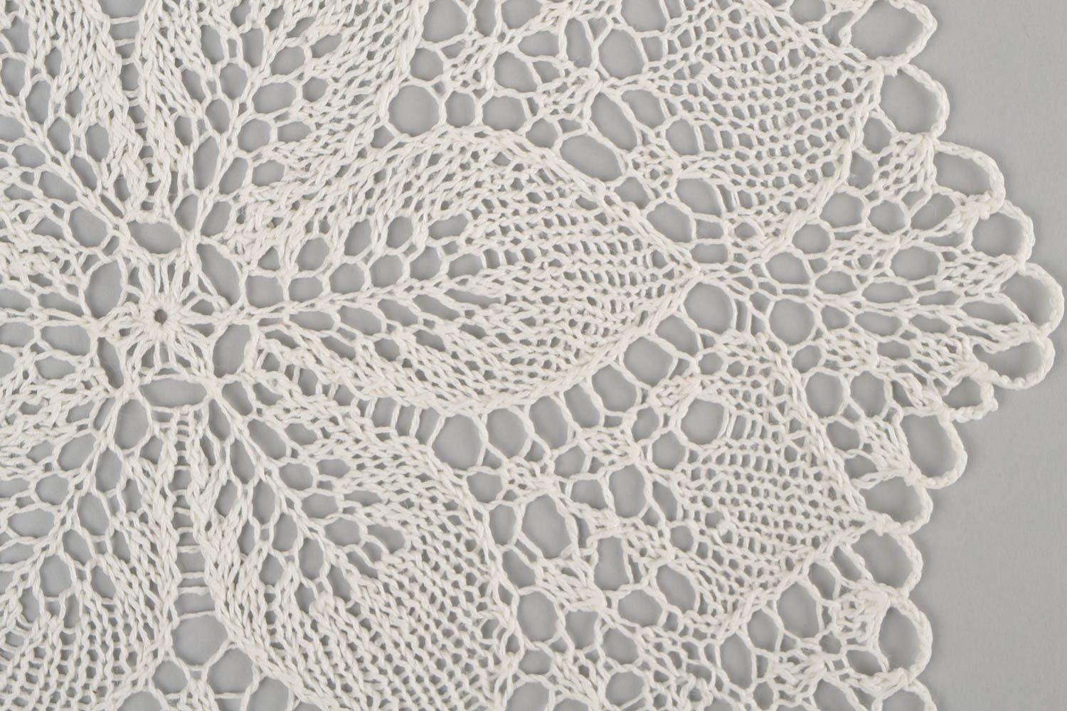 Napperon blanc fait main Textile de table tricoté ajouré Décoration maison photo 4