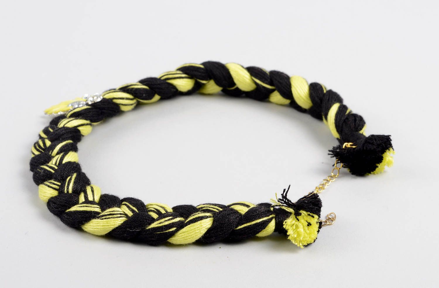 Modeschmuck Collier handgemachter Schmuck Stoff Halskette in Gelb und Schwarz foto 3