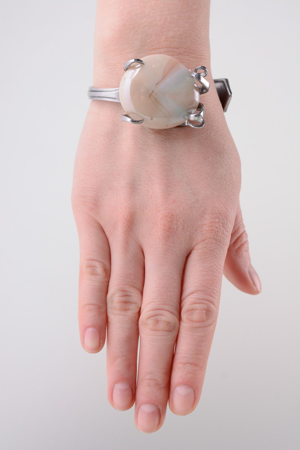 Bracelet fourchette en métal maillechort avec pierre naturelle fait main photo 3