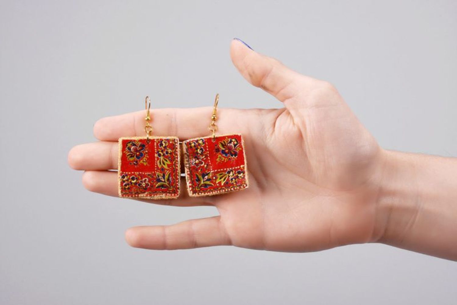 Ceramic earrings Ukrainian shawl photo 5