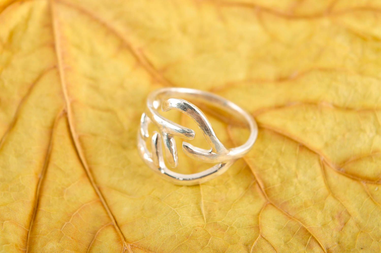 Бижутерия из мельхиора ручной работы металлическое украшение женское кольцо фото 1
