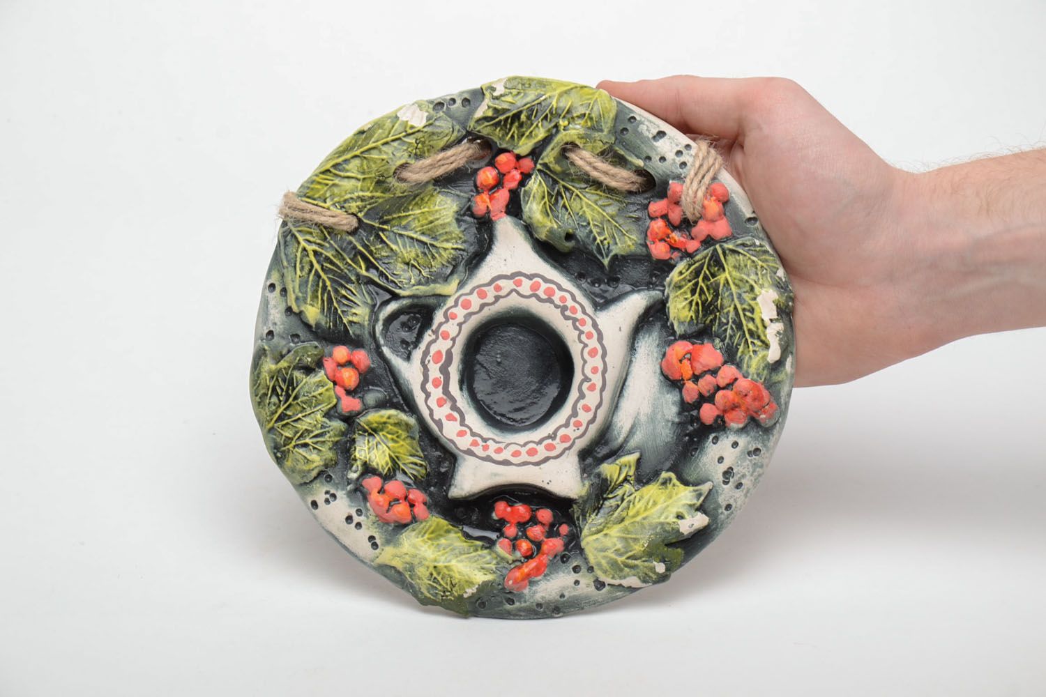Круглое керамическое панно фото 5