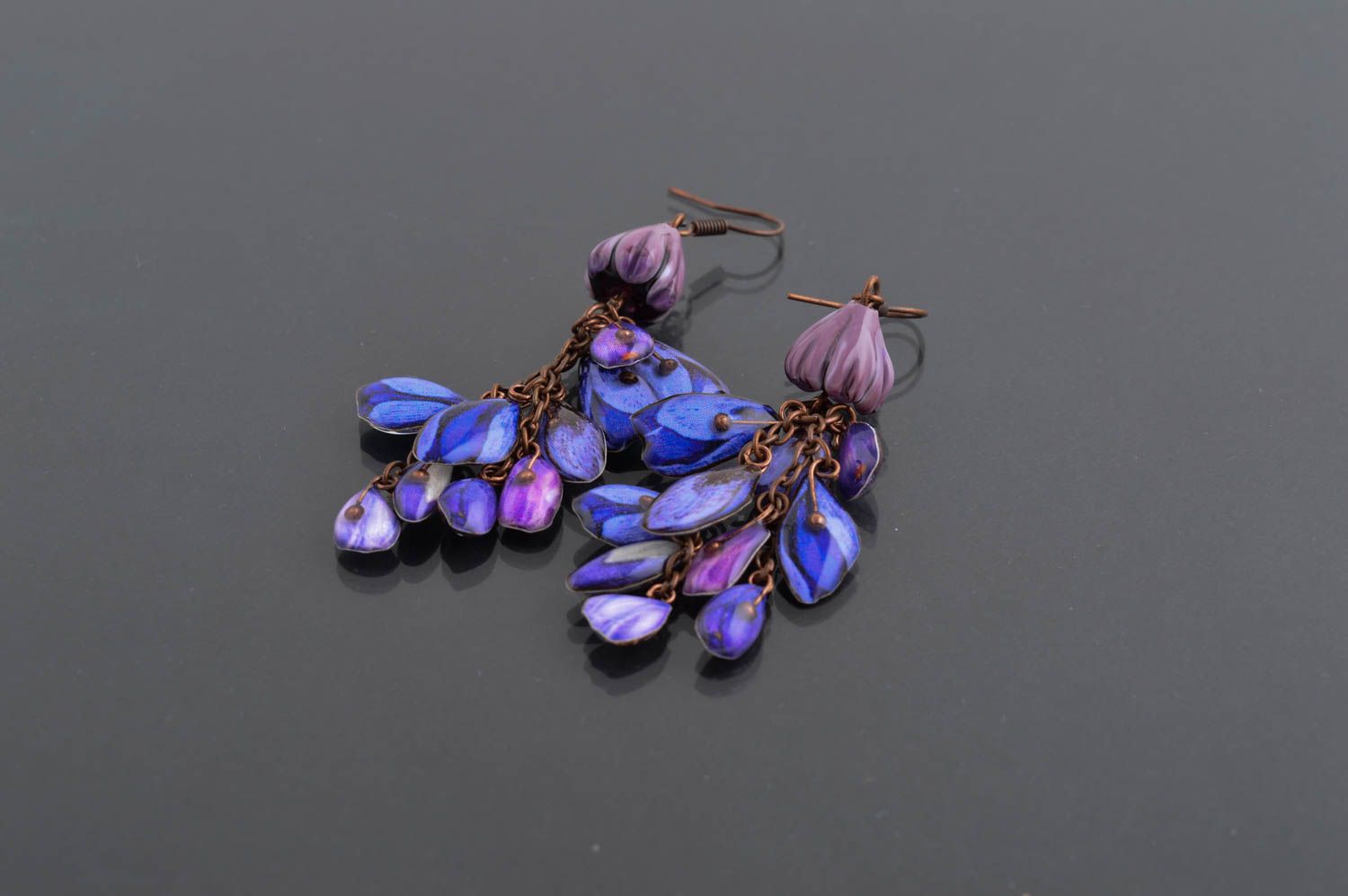 Modeschmuck Ohrringe handmade Accessoire für Frauen schöne Ohrringe aus Metall foto 1