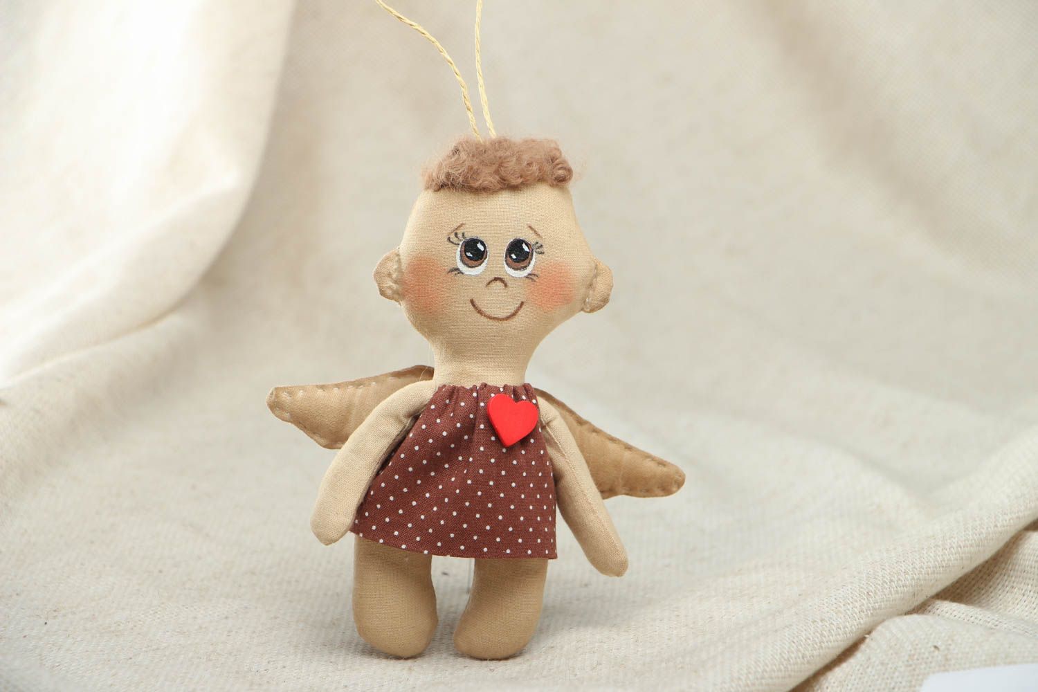Handmade Puppe aus Stoff Valentin foto 1