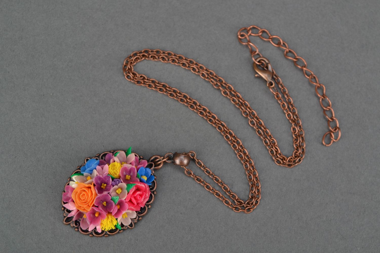 Polymer clay floral pendant photo 3