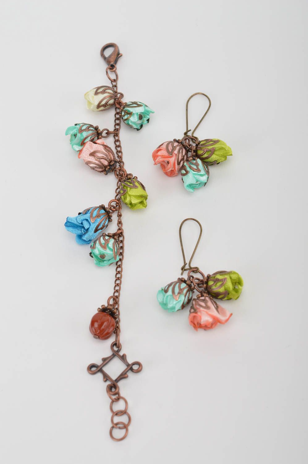 Set of textile jewelry handmade earrings satin bracelet flower jewelry photo 3