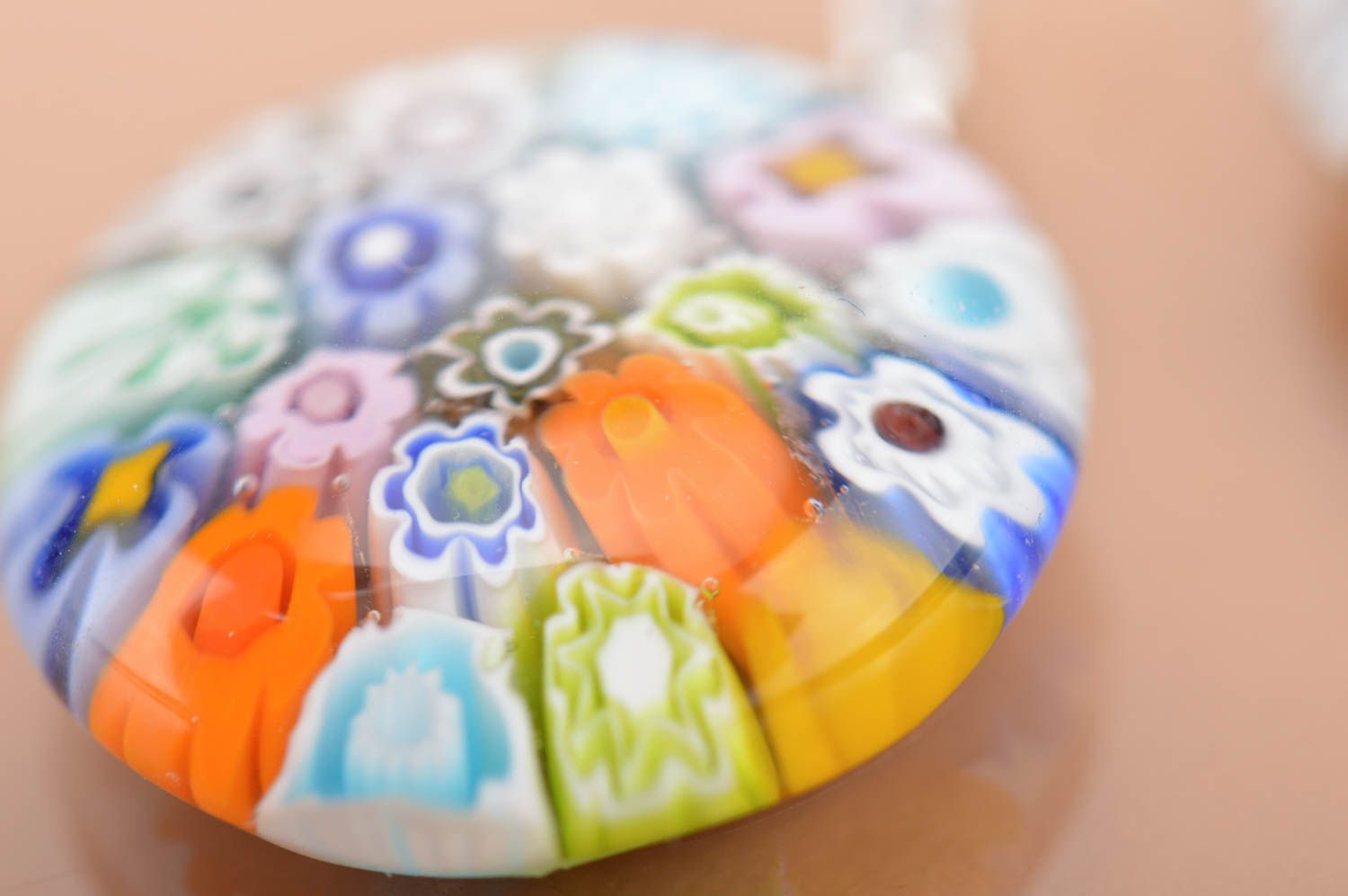 Серьги из муранского стекла с английской застежкой ручной работы круглые Лето фото 4