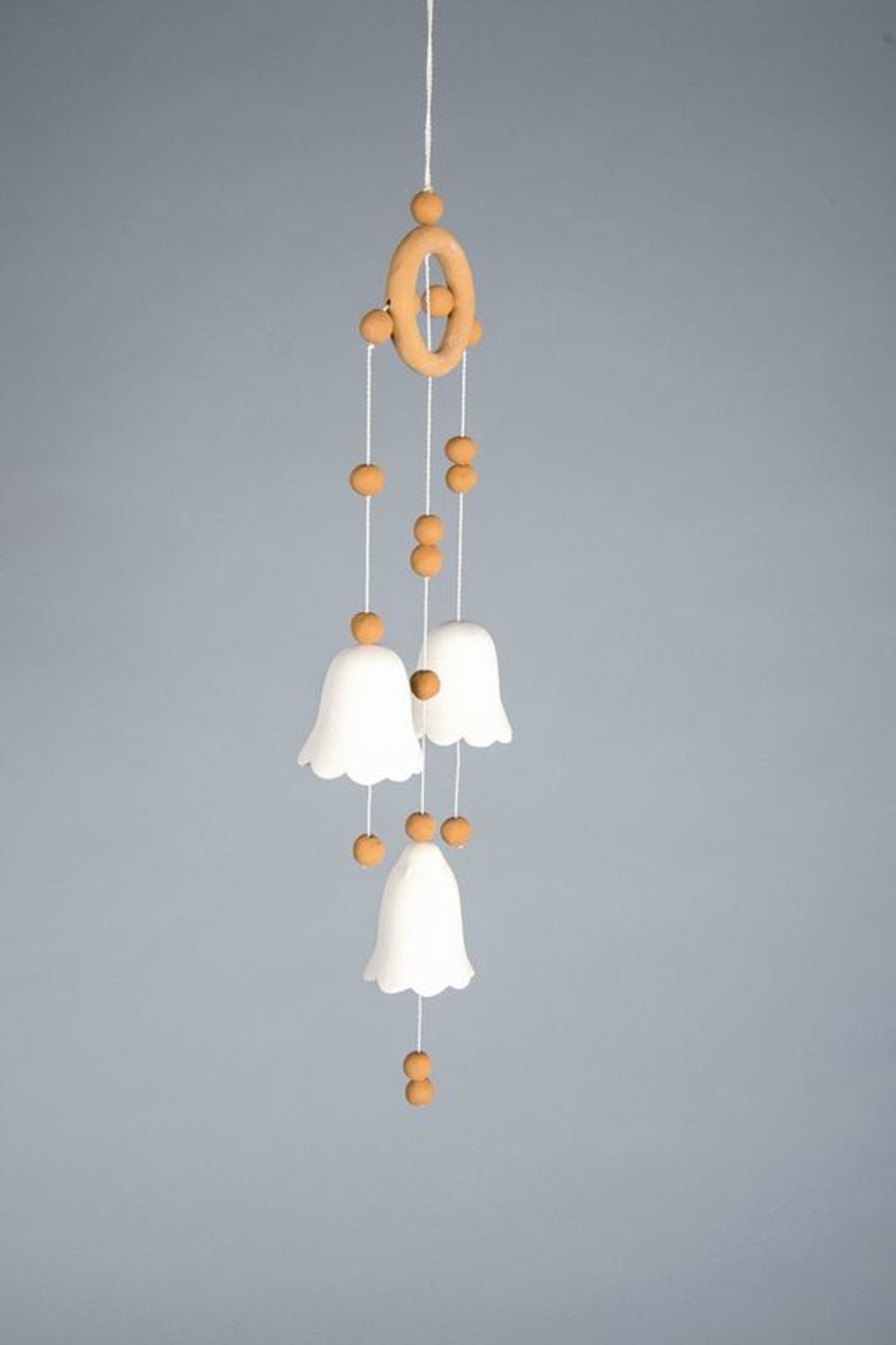 Ceramic hanging bells white and brown photo 3