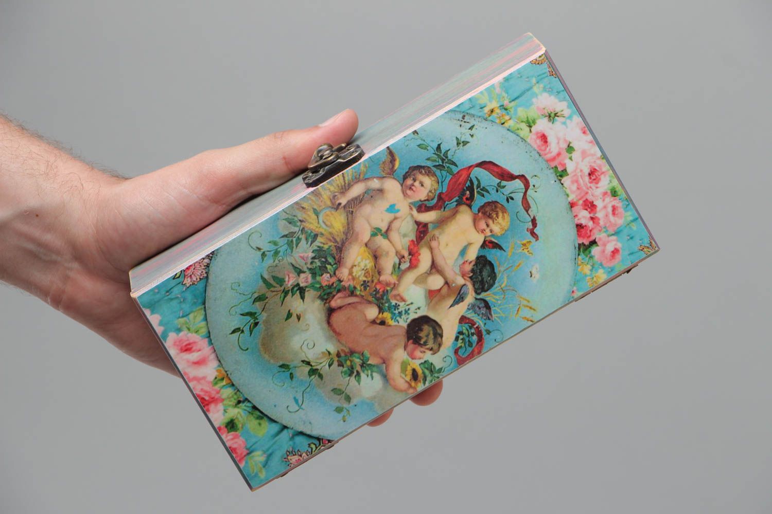 Boîte à bijoux en bois avec anges faite main peinte de couleurs acryliques photo 5