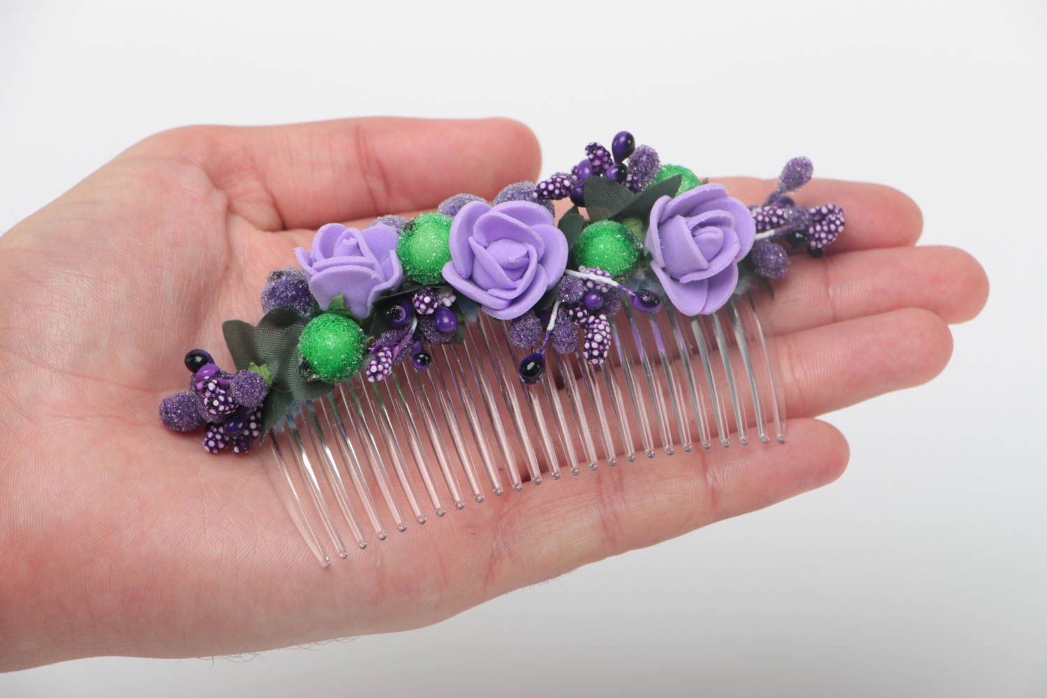 Peigne à cheveux plastique avec roses violettes en foamiran fait main original photo 5