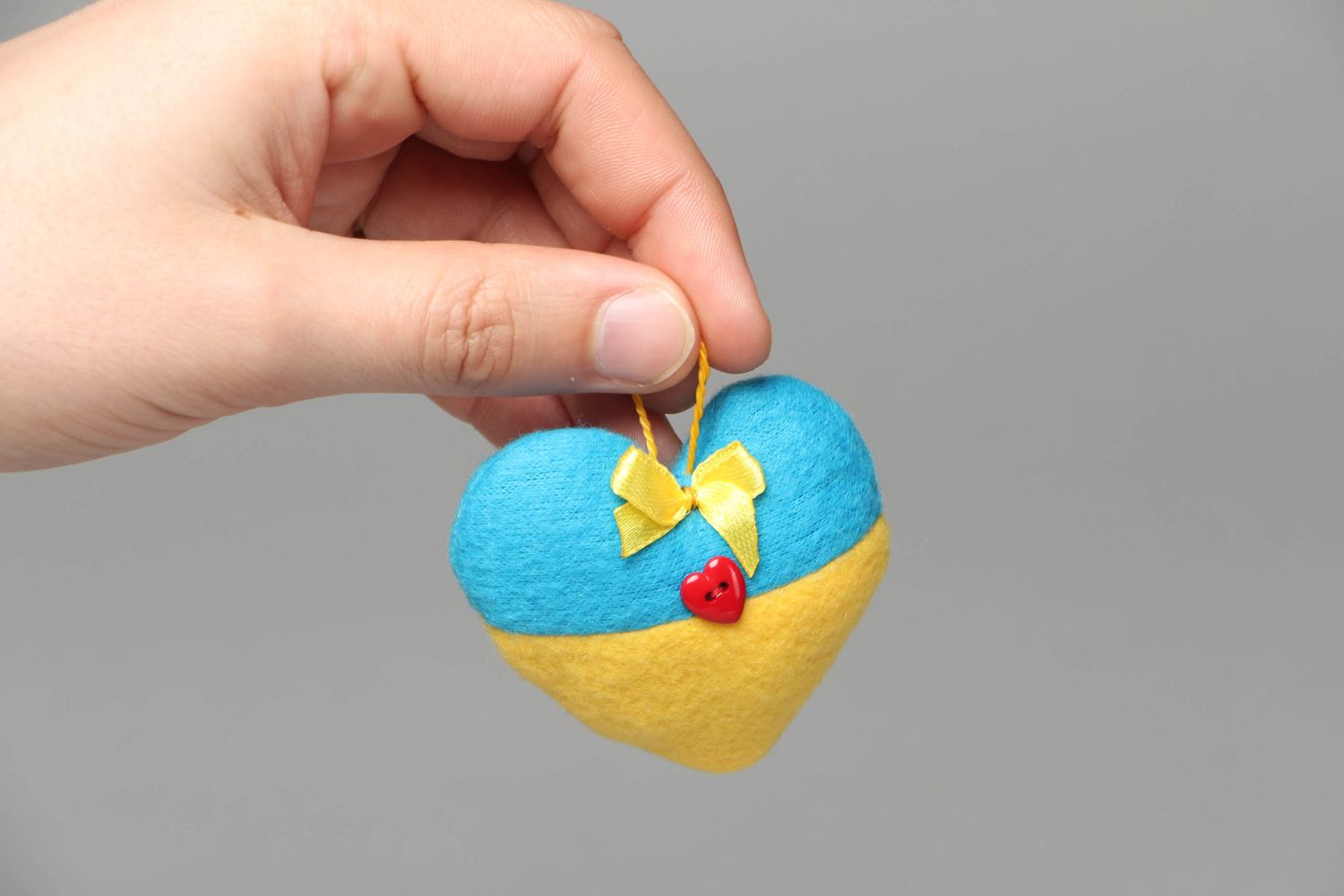 Heart shaped soft fleece keychain photo 4