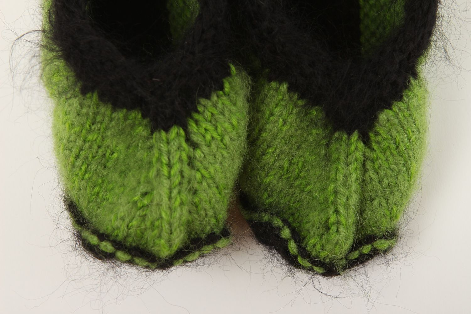 Pantoufles femme faites main Pantoufles en laine vertes Chaussons d'intérieur photo 2