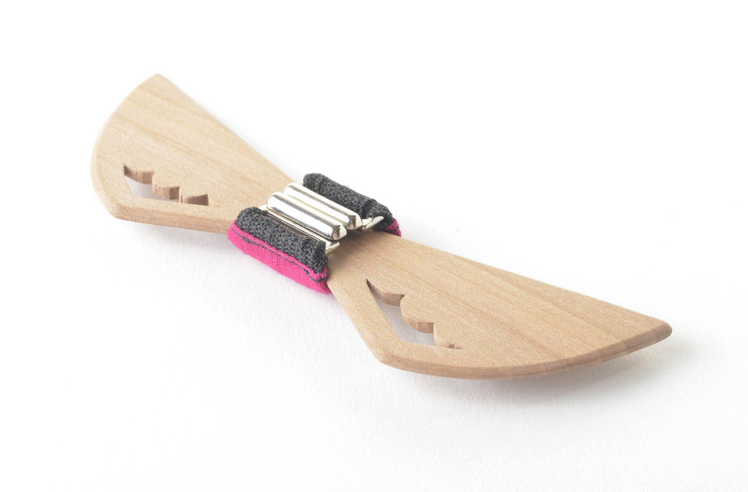 Geschnitzte Fliege aus Holz handmade Accessoire für Männer Krawatte Fliege foto 4