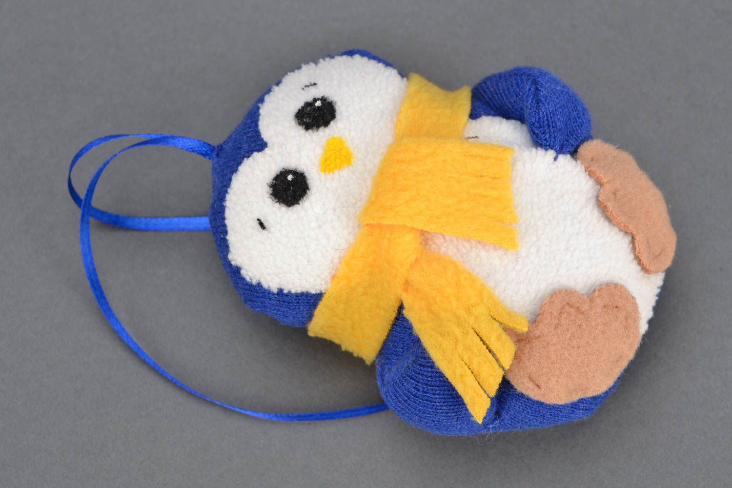 Мягкая игрушка с петелькой Пингвин фото 1