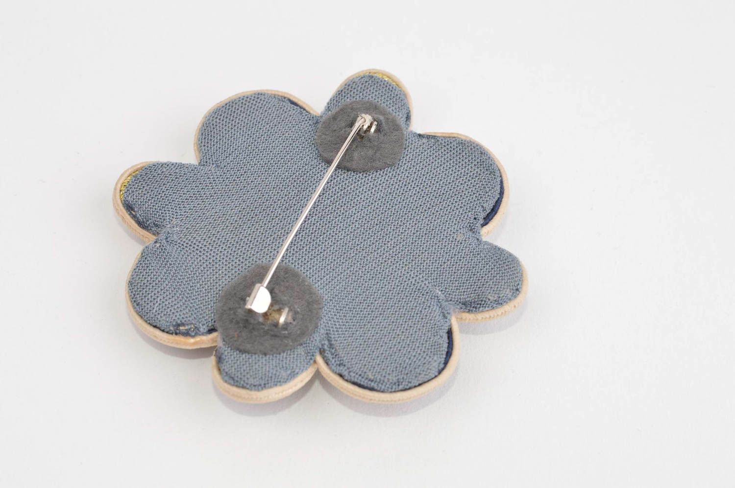Soutache brooch handmade embroidery brooch flower shaped brooch for women photo 4