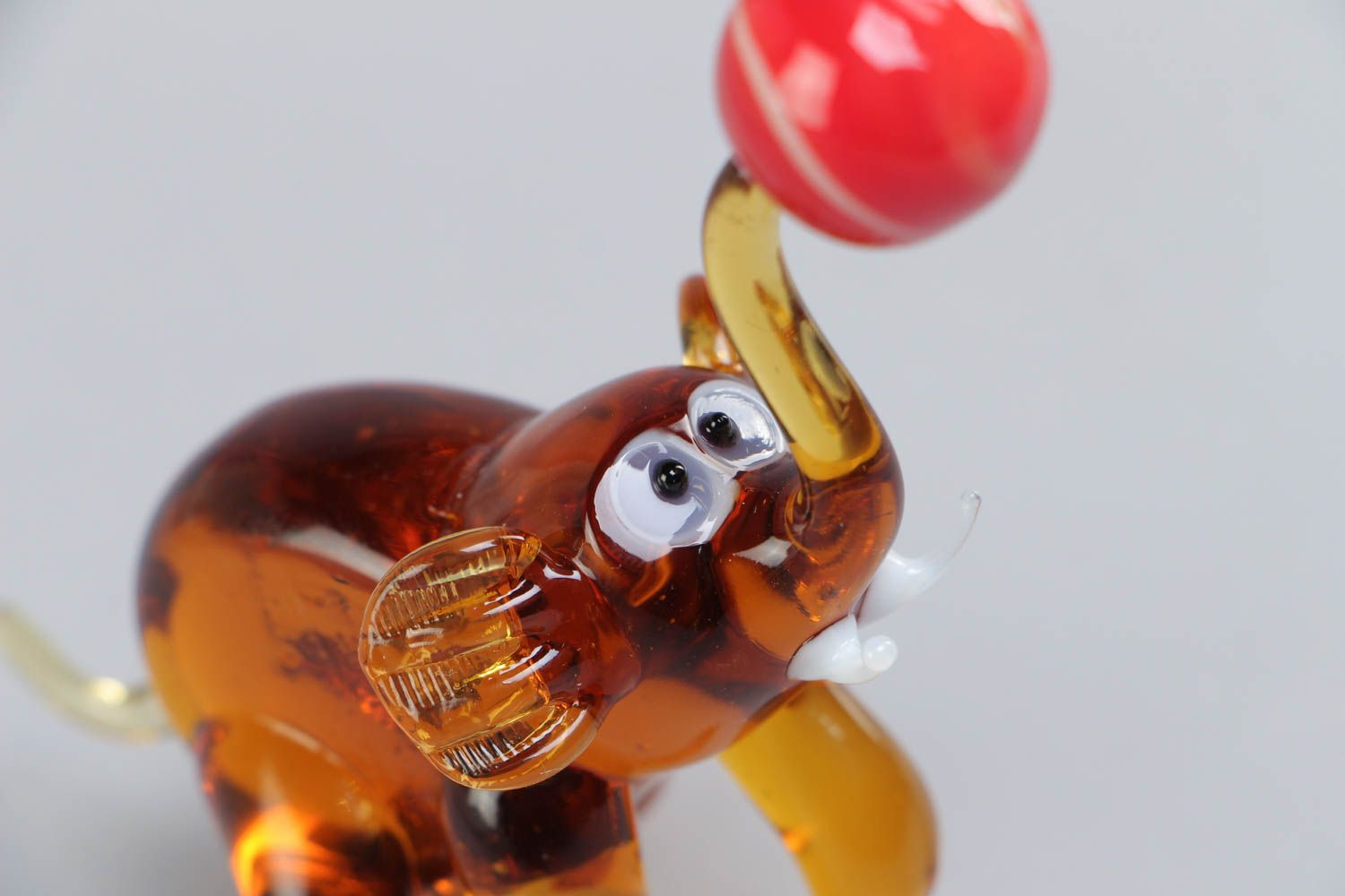 Handmade collectible miniature lampwork glass animal figurine elephant with ball photo 3