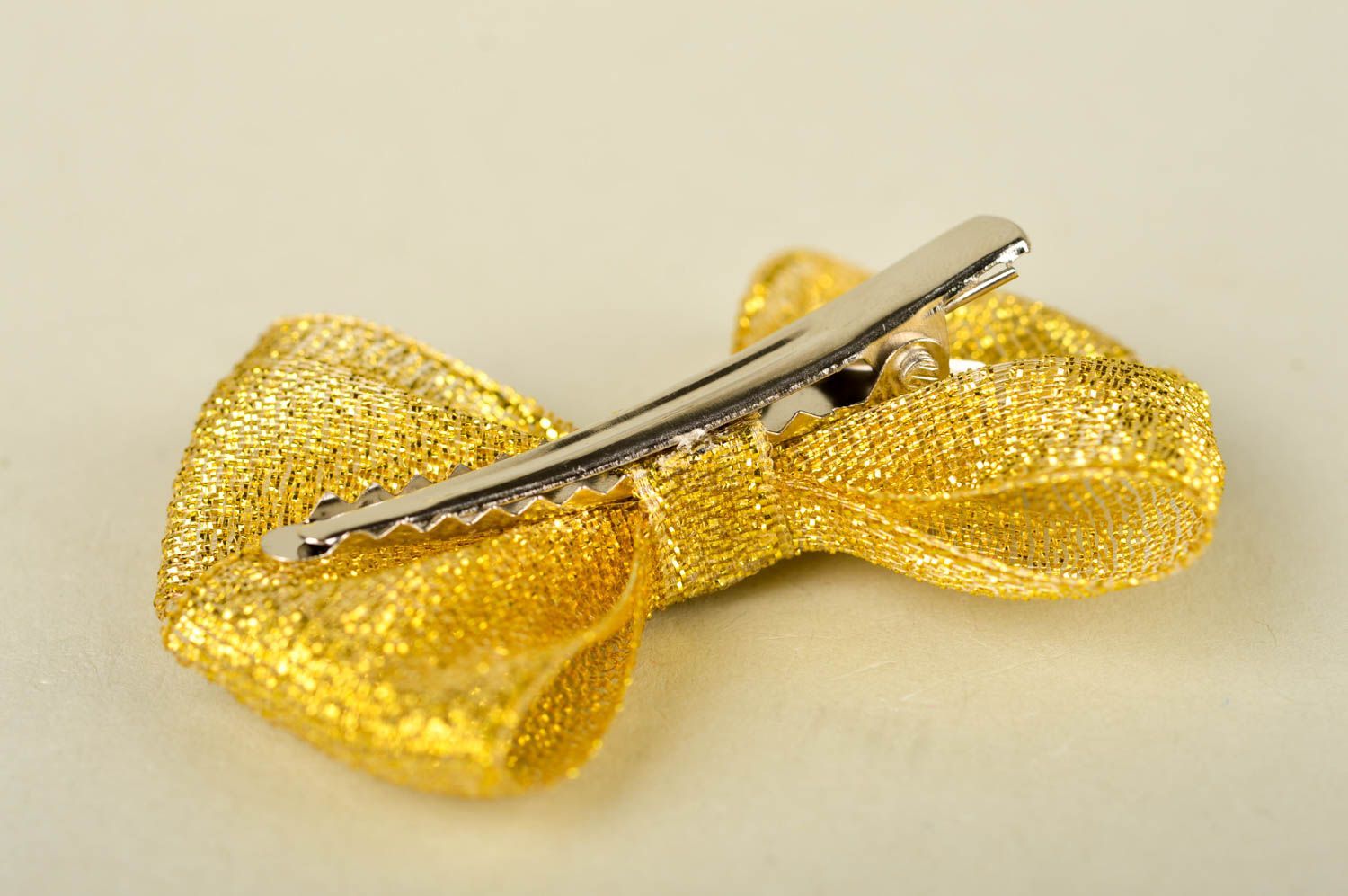 Pinza de pelo artesanal accesorio para niña de tono dorado regalo original foto 5