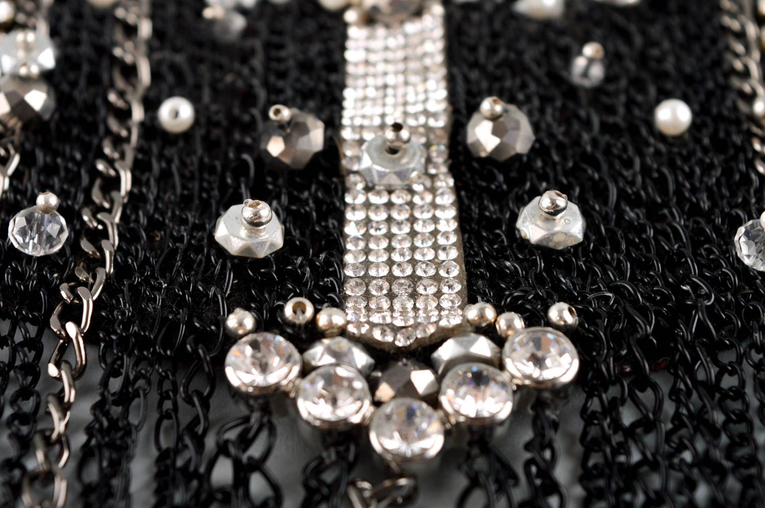Collier noir en chaînes Bijou fait main avec strass et cristaux Cadeau femme photo 3