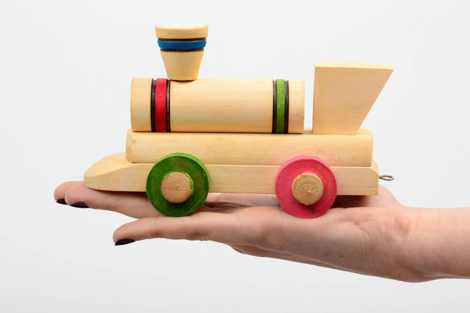 Игрушка ручной работы игрушка из дерева фигурка из дерева в виде локомотива фото 5