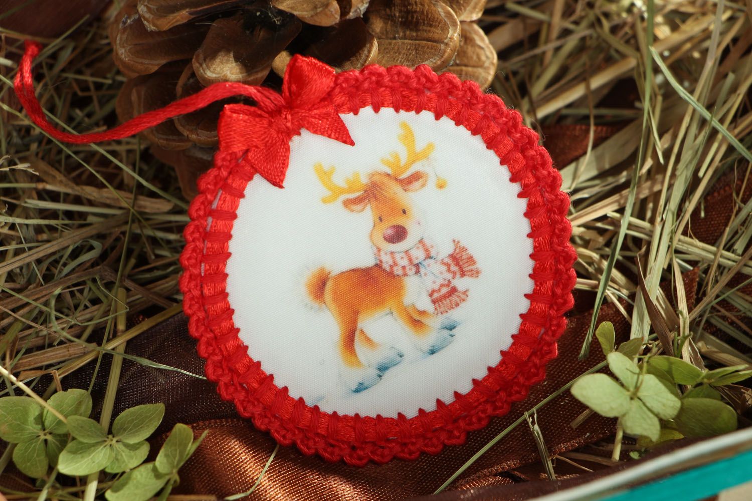 Jouet de Noël en tissu fait main forme décoration ronde avec image de renne photo 4