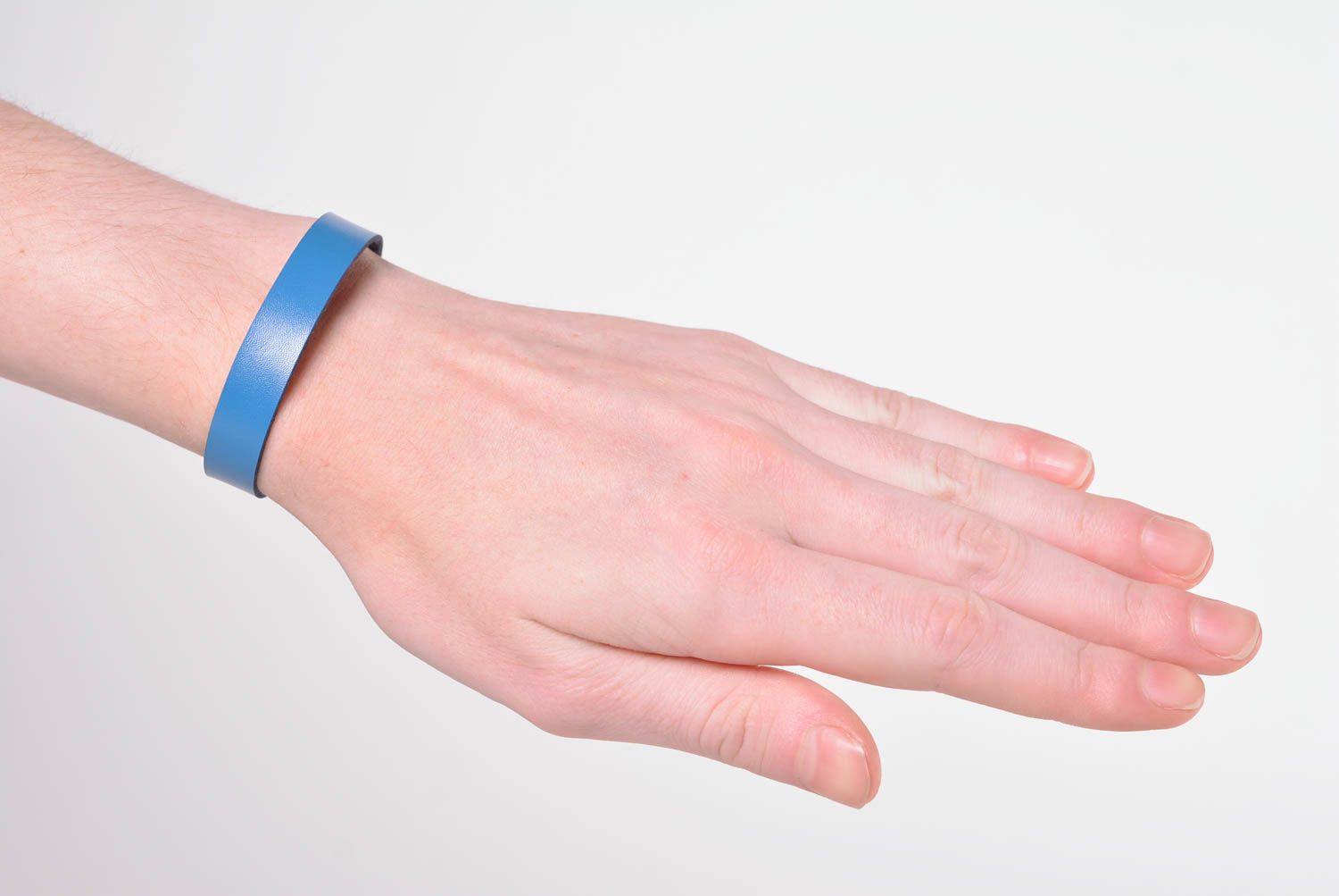 Bracelet cuir Bijou fait main Accessoire design de couleur bleue cadeau photo 2
