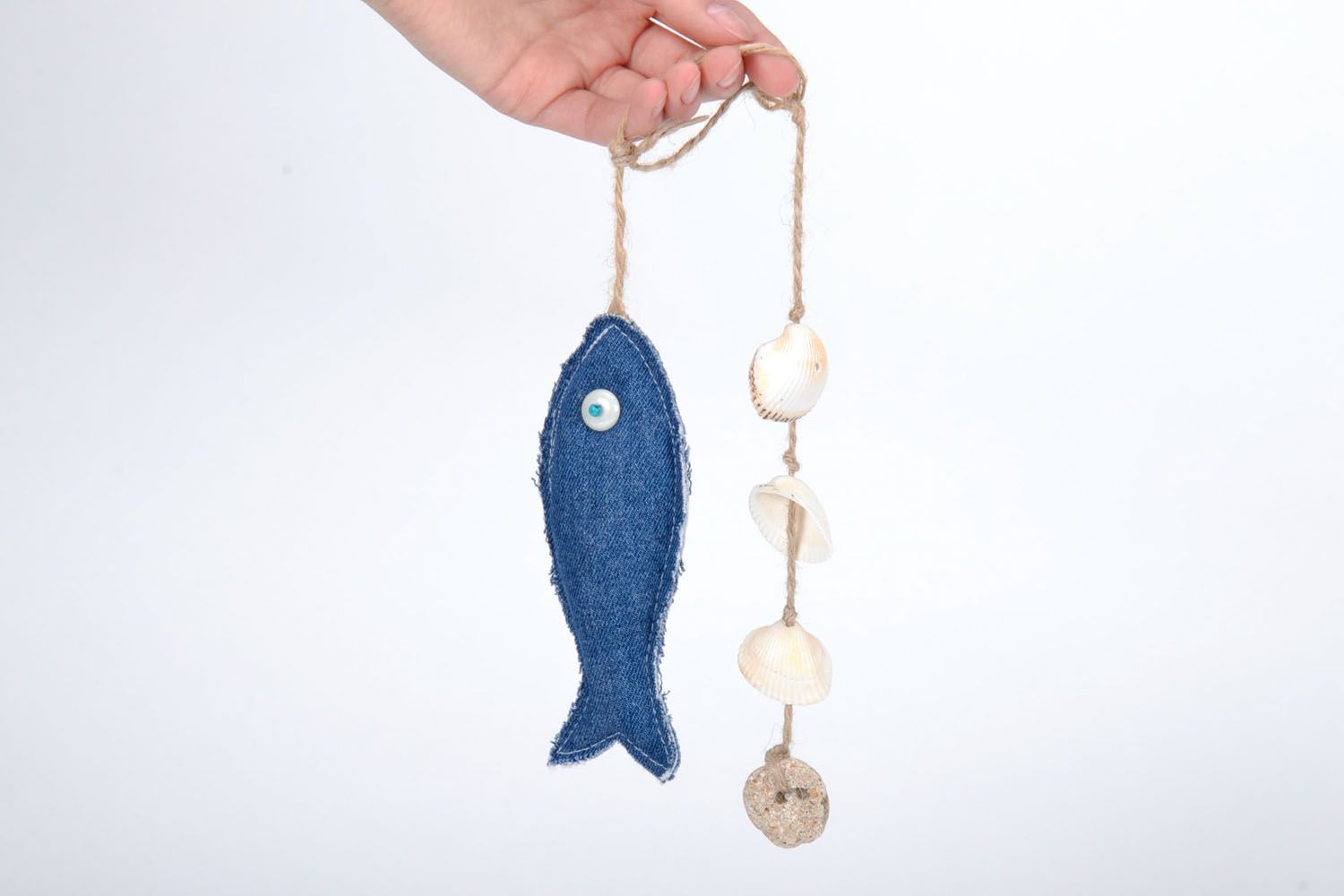 Suspension décorative poisson en jean faite main  photo 5