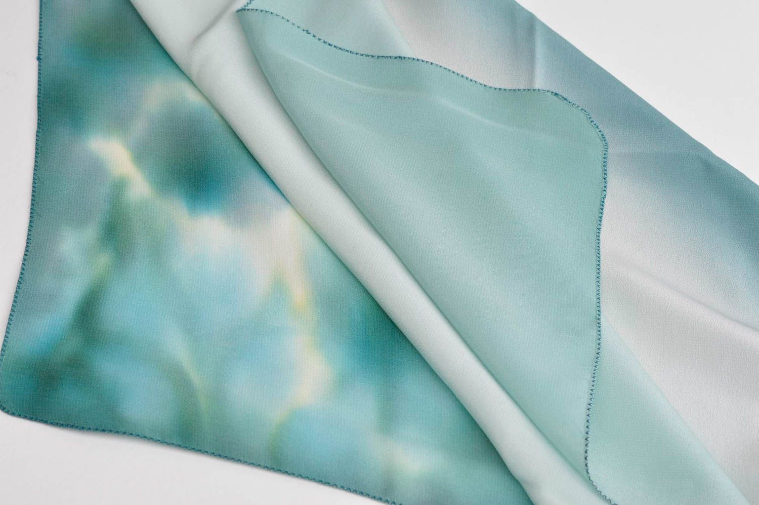 Зеленый платок ручной работы женский аксессуар симпатичный платок из шелка фото 2
