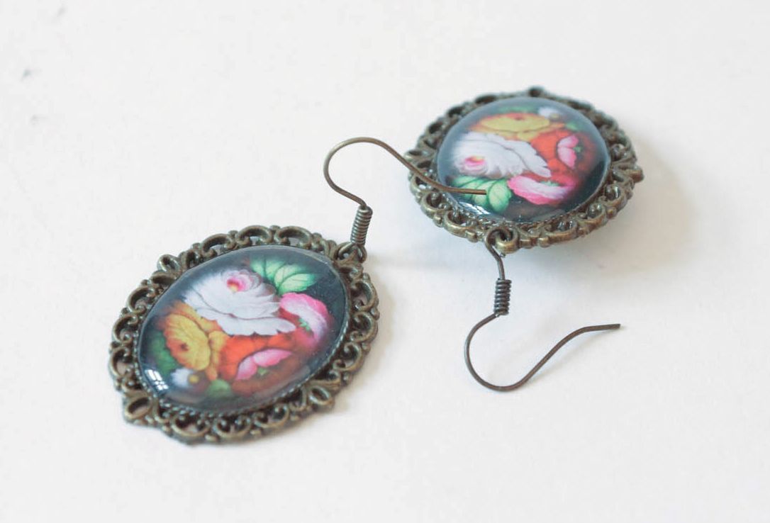 Metal earrings with flowers  photo 5