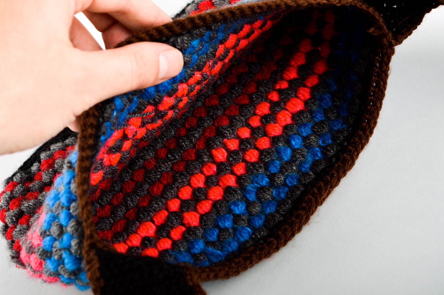 Petit Sac tricoté en laine fait main design original Accessoire pour femme photo 4