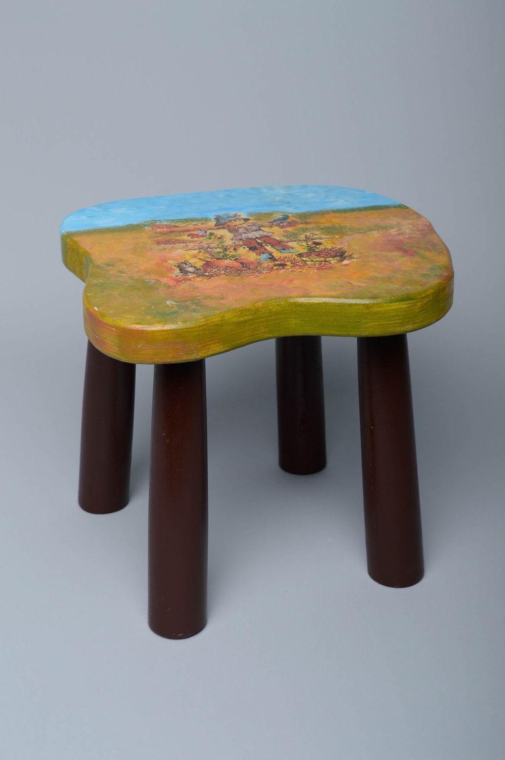 Decoupage wooden stool photo 1