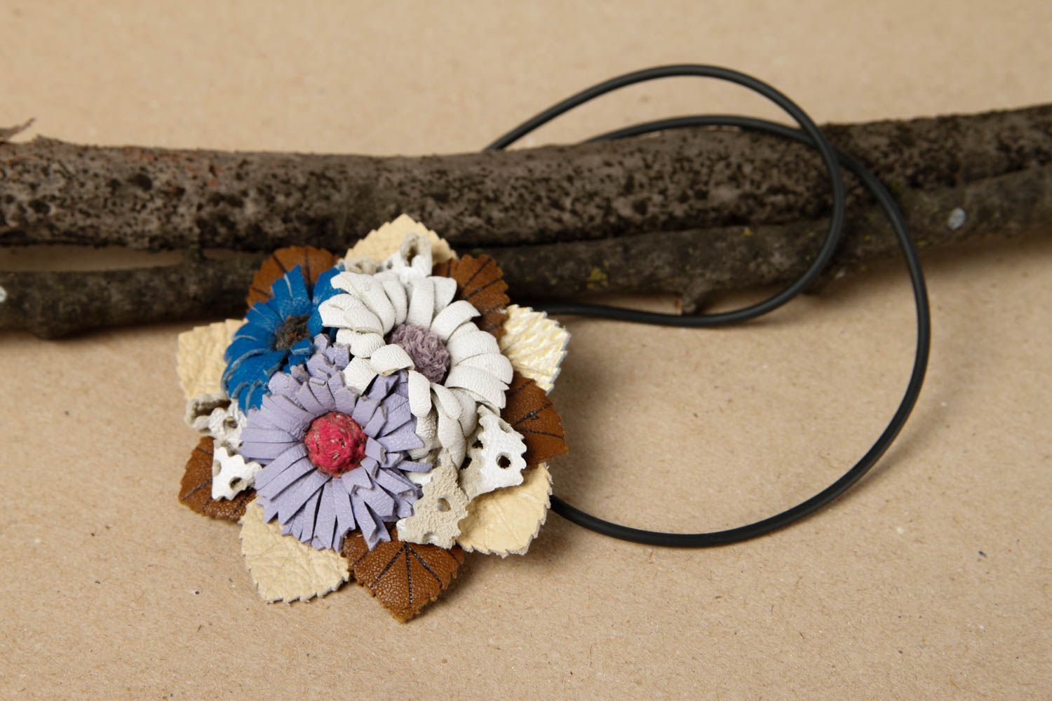 Handmade necklace flower brooch leather goods designer accessories gifts for her photo 1