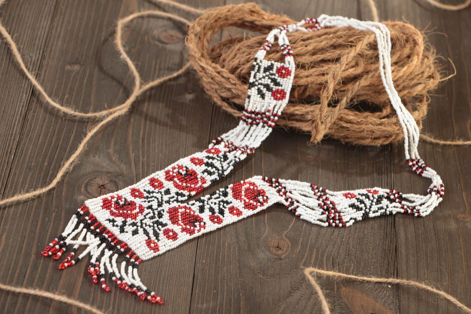 Beautiful handmade woven beaded necklace gerdan in ethnic style photo 1