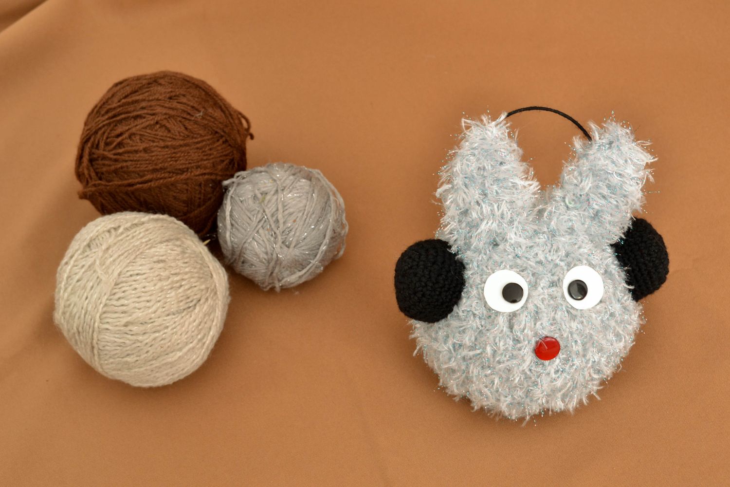 Crochet toy Rabbit with Earphones photo 1