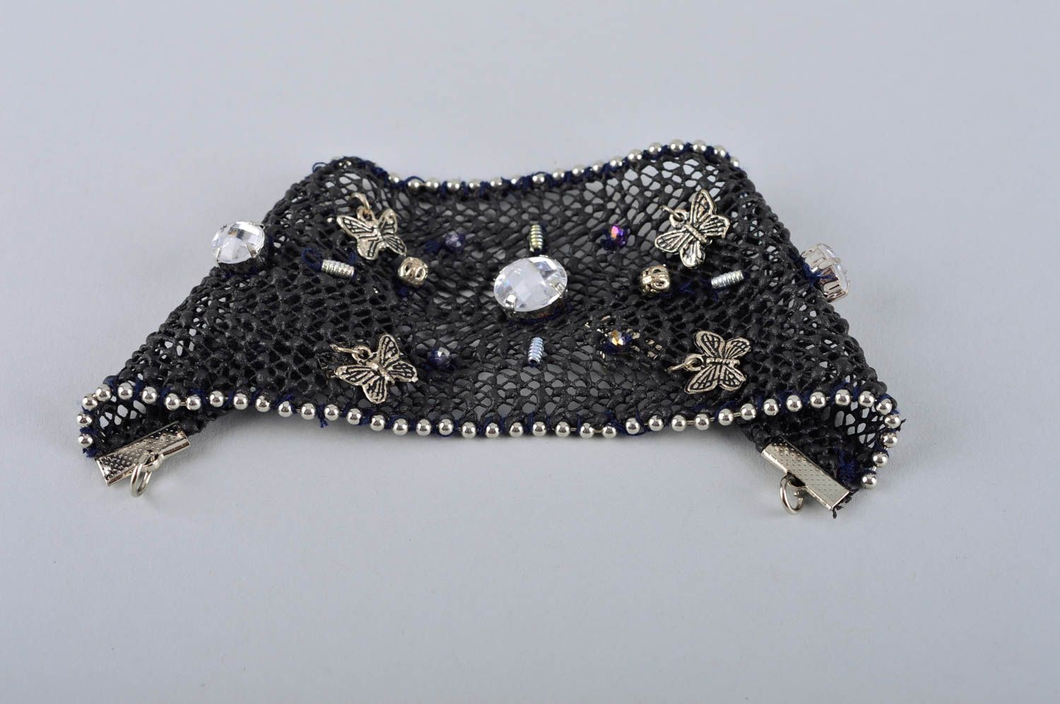 Bracelet large Bijou fait main noir en faux cuir avec strass Cadeau femme photo 5