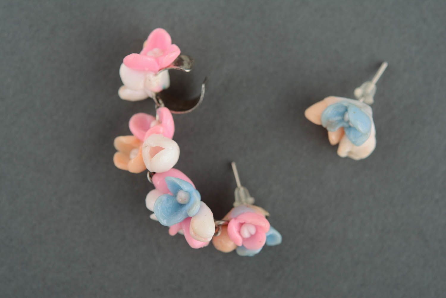 Boucles d'oreilles ear cuff Fleurs d'Avril photo 2