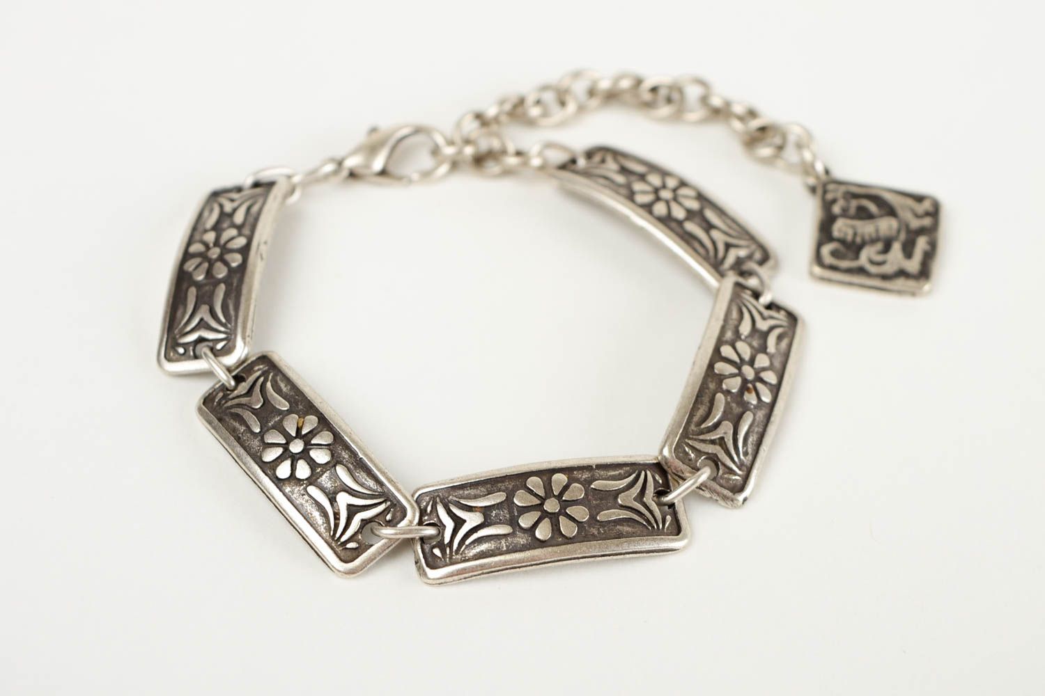 Handmade womens bracelet design metal bracelet fashion accessories small gifts photo 4