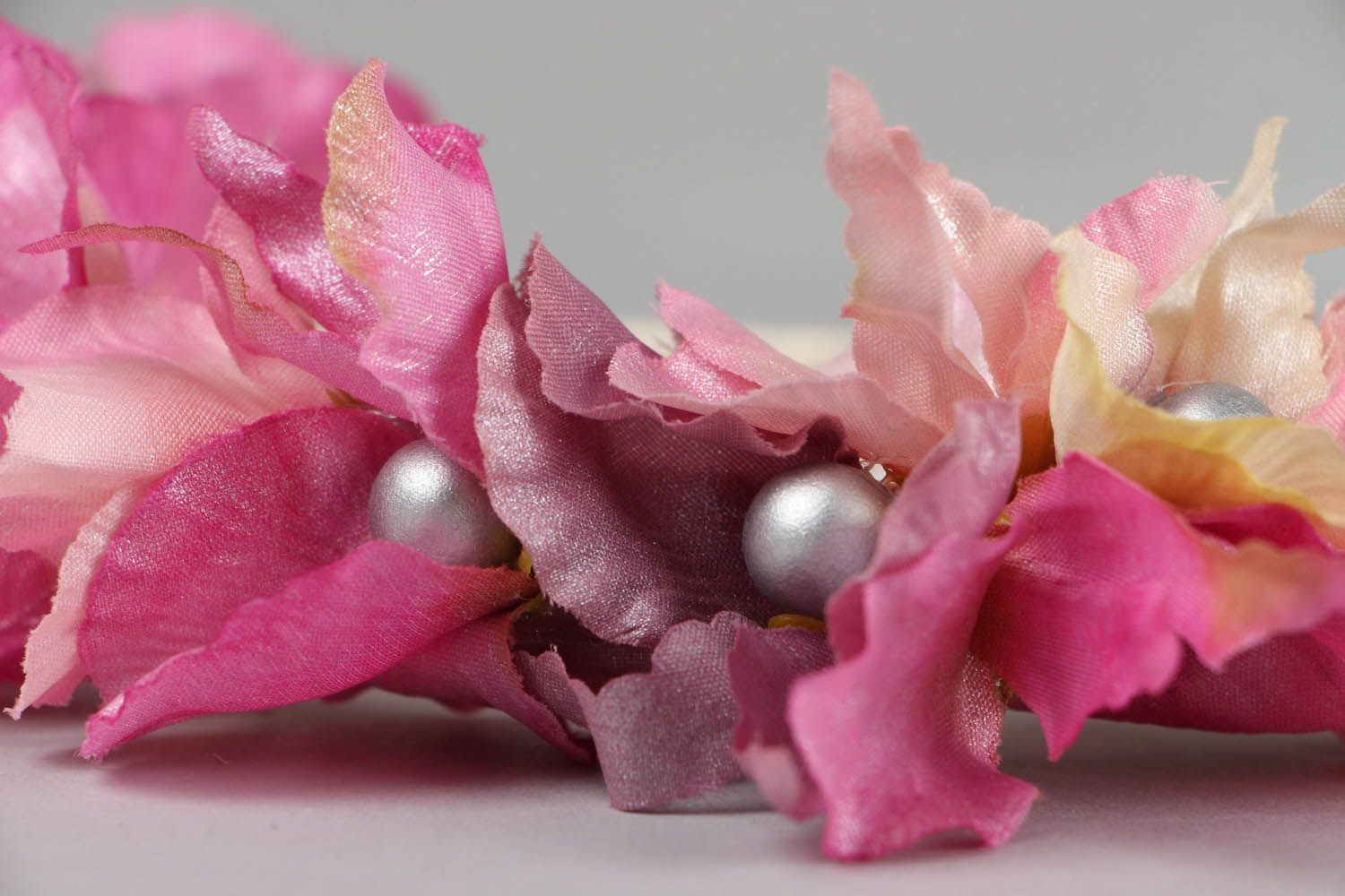Headband with orchids photo 4