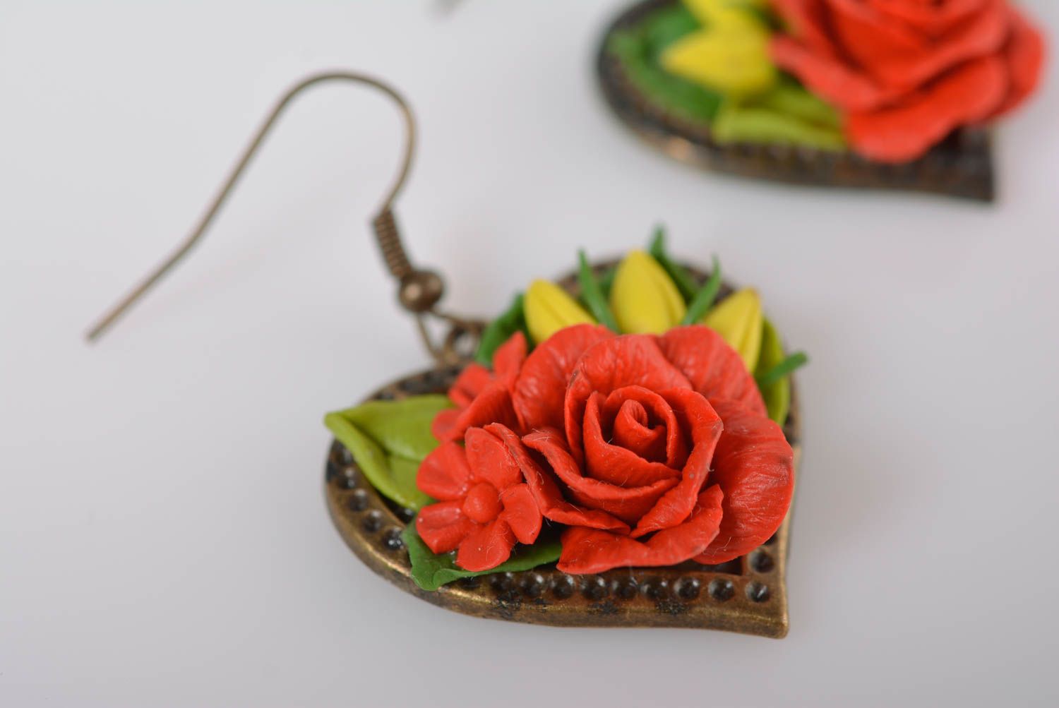 Handgemachte Blumen Ohrringe mit Herzen Polymer Schmuck Accessoire für Frauen foto 3