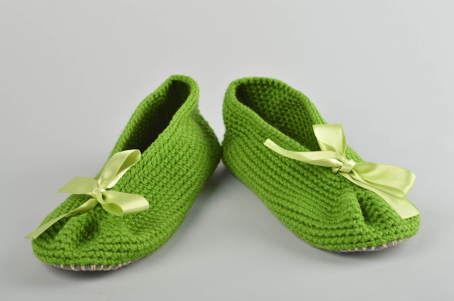 Pantoufles tricot Chaussons fait main Accessoire femme verts crochet maison photo 2